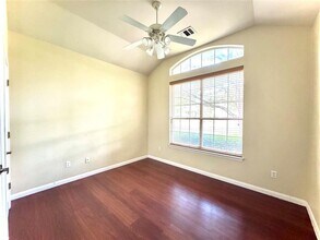 4109 Hidden View Ct in Round Rock, TX - Foto de edificio - Building Photo
