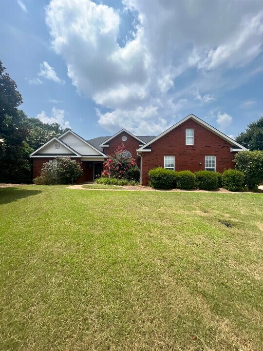 105 Starky Pl in Warner Robins, GA - Building Photo