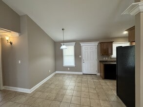 214 Hibiscus St in Waveland, MS - Building Photo - Building Photo