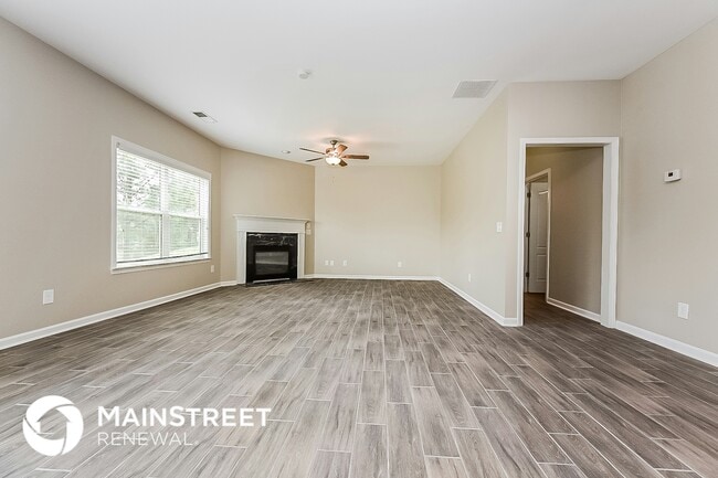 6214 Baltusrol Terrace in Union City, GA - Building Photo - Building Photo