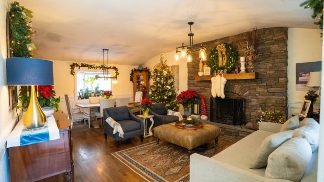 4 Galaxie Ln in Selden, NY - Building Photo - Building Photo