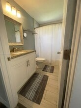 2111 Adams St in Hollywood, FL - Building Photo - Building Photo