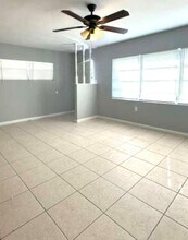 1203 N Lavon Ave in Kissimmee, FL - Building Photo - Building Photo