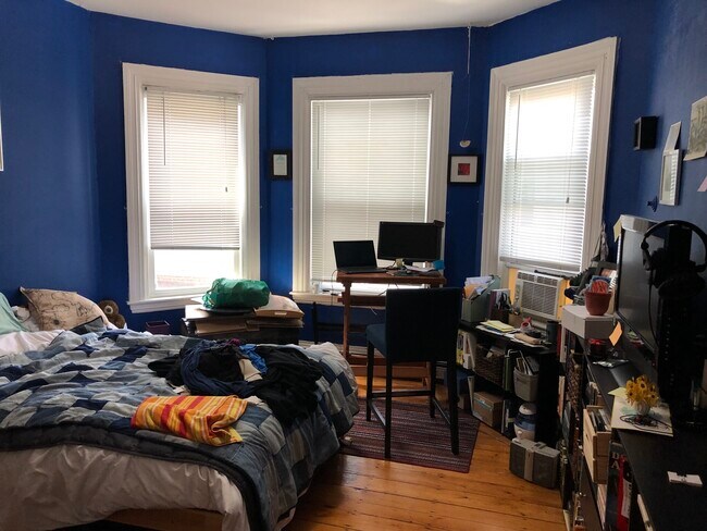 268 Broadway, Unit 3 in Cambridge, MA - Building Photo - Building Photo