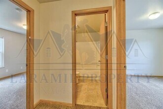 535 Mitchell St in Laramie, WY - Building Photo - Building Photo