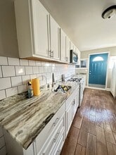 418 N East Ave in Baltimore, MD - Building Photo - Building Photo