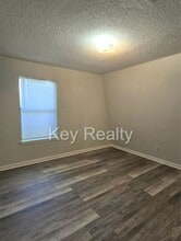 214 Lee St in Pineville, LA - Building Photo - Building Photo