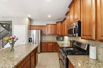 3834 E Diamond Rd in Gilbert, AZ - Building Photo - Building Photo