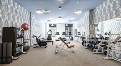 1135 W Winona St in Chicago, IL - Foto de edificio - Building Photo