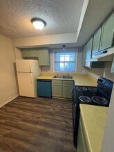 126 Oakmont Dr in Greenville, NC - Building Photo - Building Photo