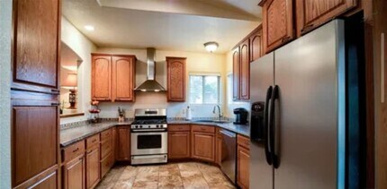 15052 E 22nd Ave in Aurora, CO - Building Photo - Building Photo