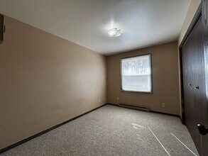 3205 Seymour Rd, Unit 1 in Eau Claire, WI - Building Photo - Building Photo