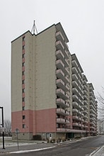 1180 Forestwood Dr in Mississauga, ON - Building Photo - Building Photo