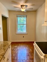 3051 Idaho Ave NW in Washington, DC - Building Photo - Building Photo