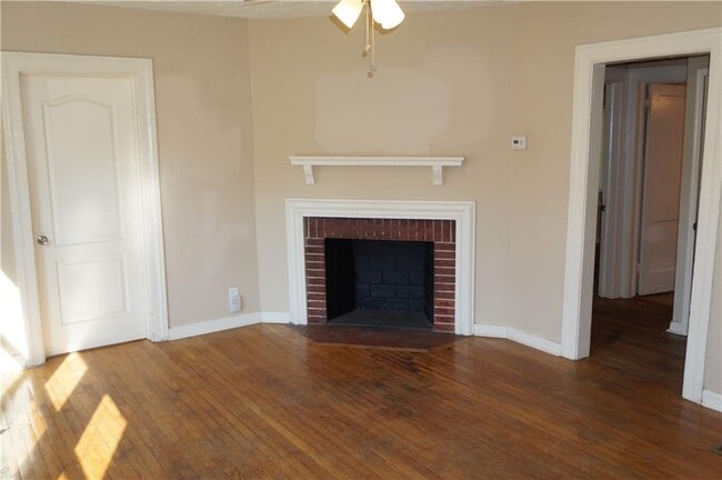 583 Colonial Cir SE in Marietta, GA - Building Photo - Building Photo