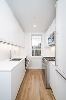 17 Forest St in Cambridge, MA - Building Photo