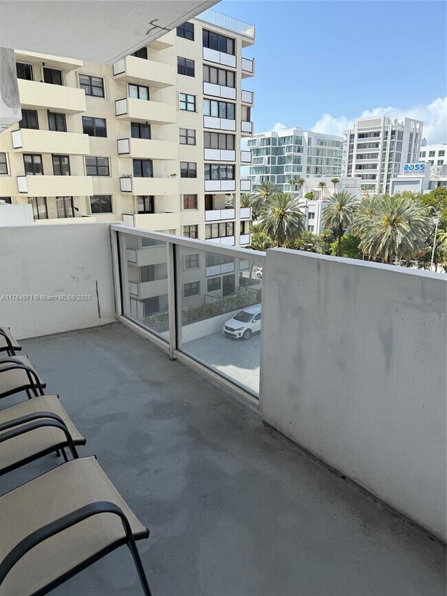 property at 100 Lincoln Rd