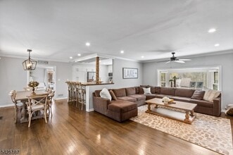 487 W Shore Trail in Sparta, NJ - Building Photo - Building Photo