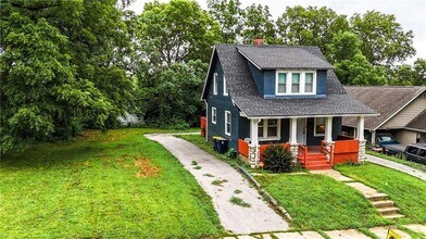 2711 Kensington Ave in Kansas City, MO - Building Photo - Building Photo