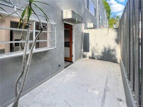 2408 34th St in Santa Monica, CA - Building Photo - Building Photo