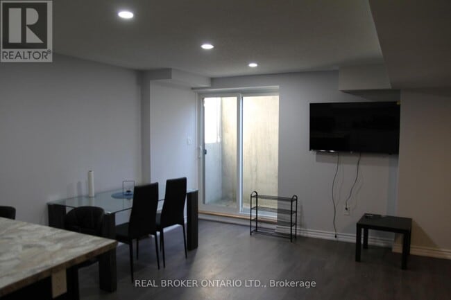 property at 31 Swordfish Dr