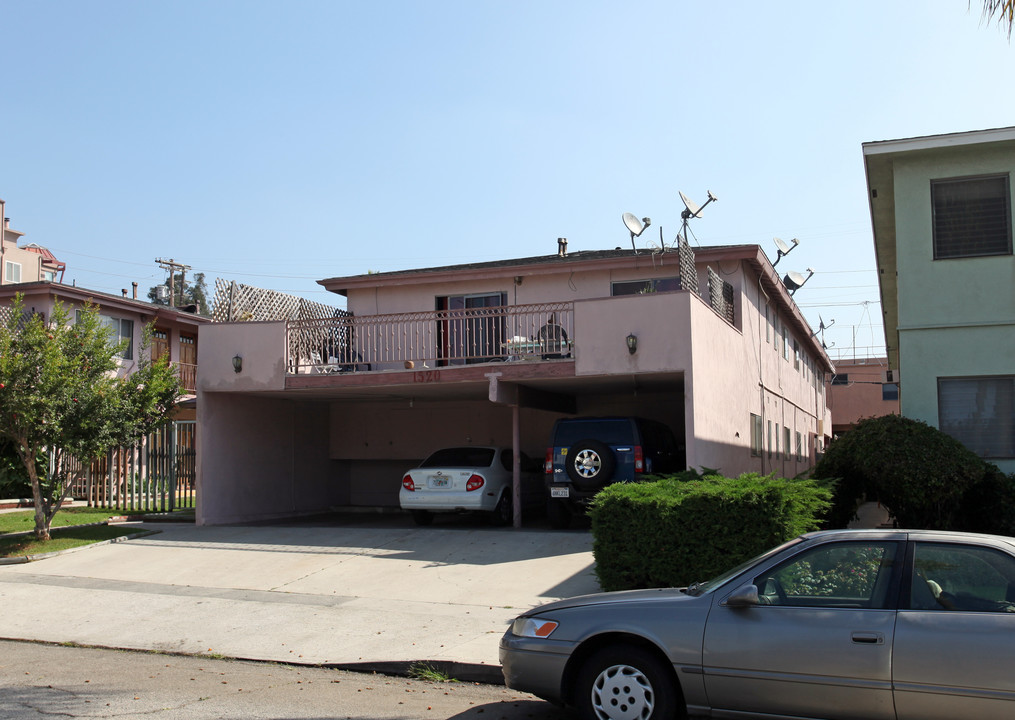 1520 Corinth Ave in Los Angeles, CA - Foto de edificio