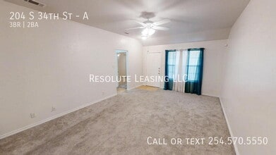 204 S 34th St in Gatesville, TX - Building Photo - Building Photo