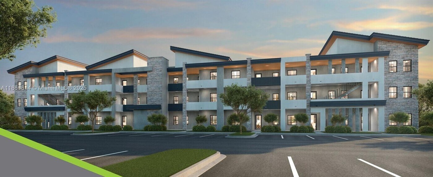 7825 NW 104th Ave in Doral, FL - Building Photo