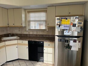 27C Benjamin Franklin Dr in Monroe Township, NJ - Building Photo - Building Photo