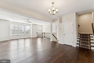 43422 Robey Sq in Ashburn, VA - Building Photo - Building Photo