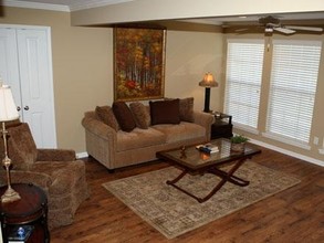 The Franklin Apartments in Columbus, MS - Foto de edificio - Interior Photo