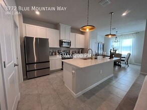 3772 Blue Mountain Wy in Apopka, FL - Building Photo - Building Photo