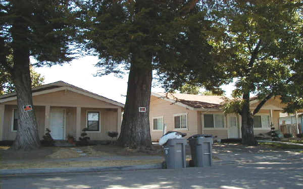 1010-1012 Grand Ave in Santa Rosa, CA - Building Photo