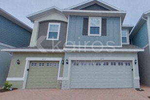 34161 Rogallo Ln in Wesley Chapel, FL - Building Photo