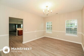 6417 Polar Fox Ct in Riverdale, GA - Foto de edificio - Building Photo