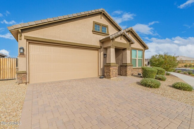 17272 W Miami St in Goodyear, AZ - Building Photo - Building Photo