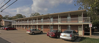 2200 W Hickory St Apartments