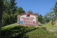 Placerville Apartments in Placerville, CA - Foto de edificio - Building Photo