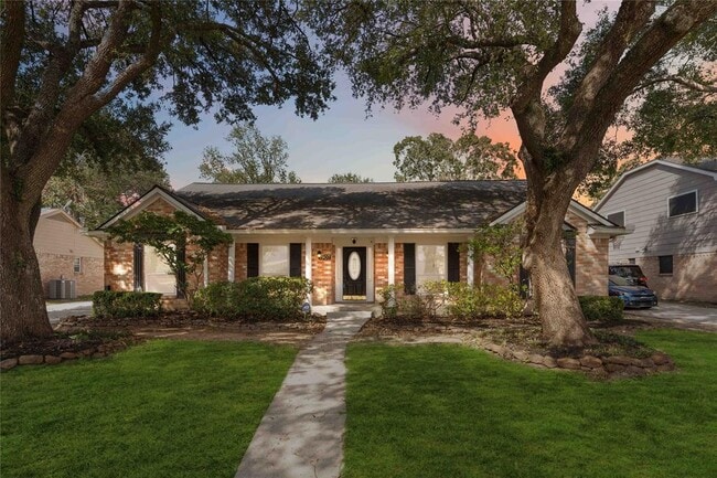 7907 12 Fairway Ln in Atascocita, TX - Foto de edificio - Building Photo