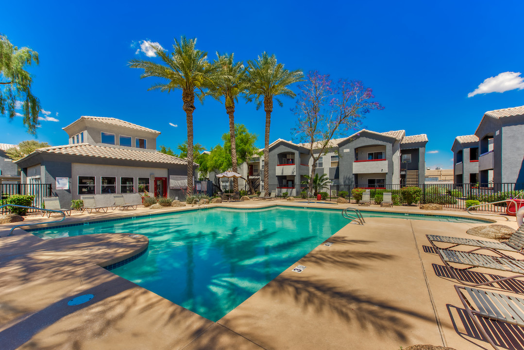 Portola on Bell in Glendale, AZ - Building Photo