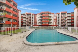 1750 W 46th St in Hialeah, FL - Building Photo