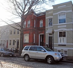 3336 P St NW in Washington, DC - Foto de edificio - Building Photo