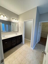 637 Clover View Rd in Chapin, SC - Building Photo - Building Photo