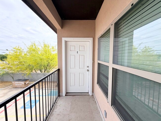 property at 5601 Cuenca Dr