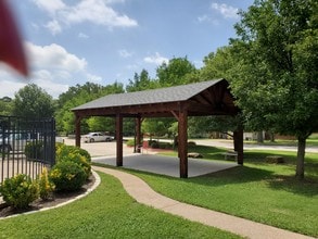 Bridgewood Apartment Homes in Bridgeport, TX - Building Photo - Building Photo