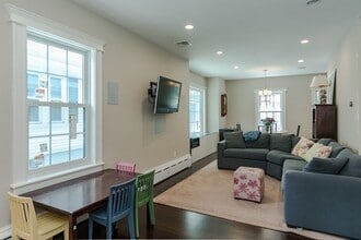 28 Eliot St in Brookline, MA - Building Photo - Building Photo