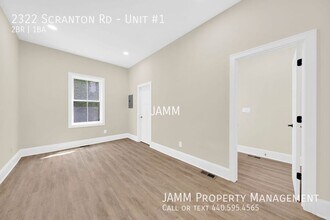 2322 Scranton Rd in Cleveland, OH - Building Photo - Building Photo