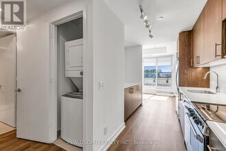 115 Larchmount Ave in Toronto, ON - Building Photo - Building Photo