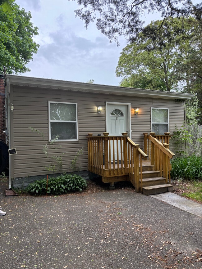 property at 27 Oak St