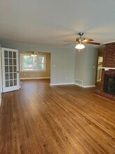 384 Mimosa Cir in Aiken, SC - Building Photo - Building Photo
